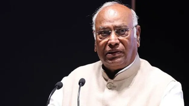 Kharge_32194087cc_V_jpg--625x351-4g