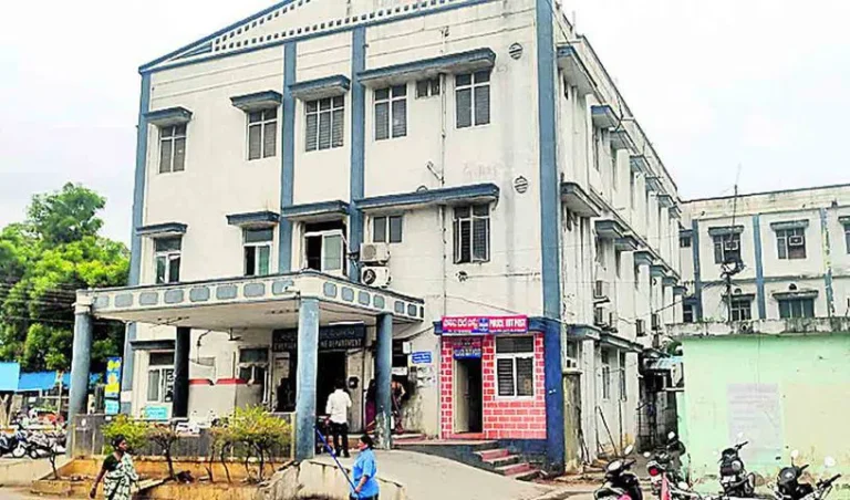 Warangal-MGM-Hospital_V_jpg--816x480-4g