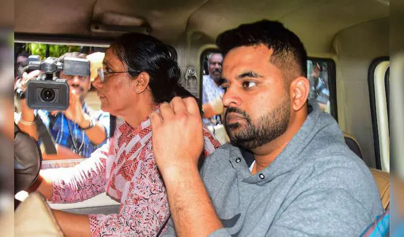 prajwalrevanna_V_jpg--816x480-3g