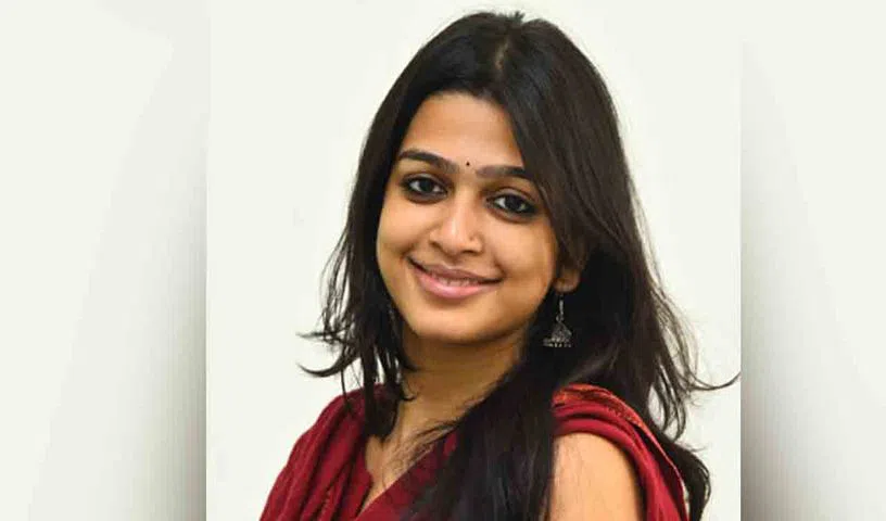 Ananthika-Sanilkumar-2_V_jpg--816x480-4g