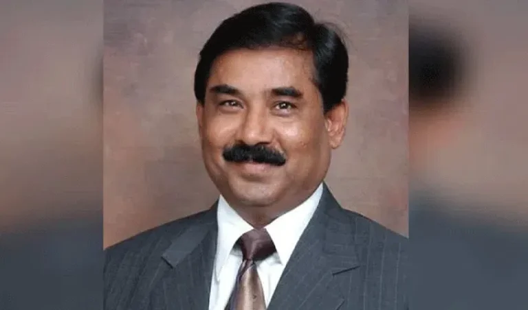 Ashok-Siddarth_V_gif--816x480-4g (1)