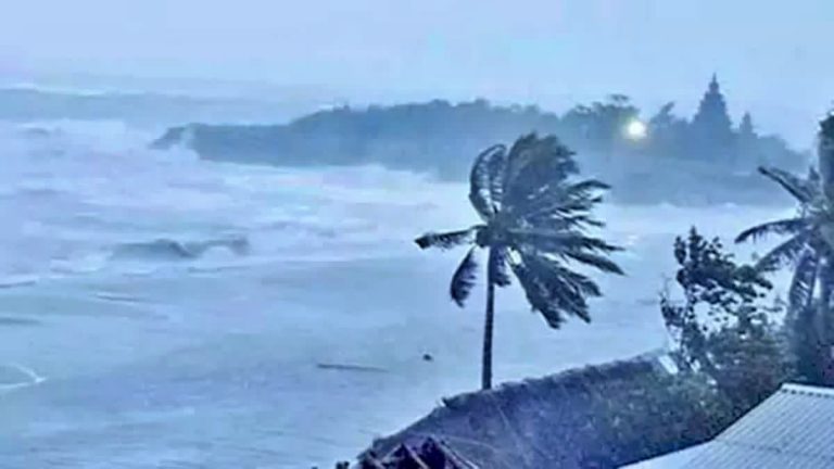 1200-675-27965595-thumbnail-16x9-cyclone-arnab