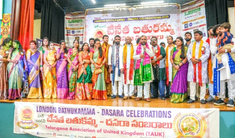 Chenetha-Bathukamma_V_gif--816x480-4g