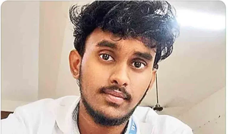 Engineering-Student_V_jpg--816x480-4g