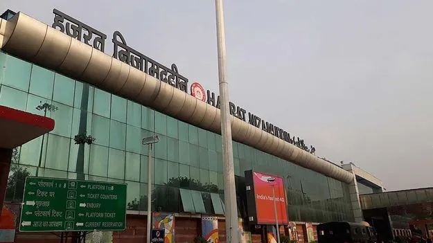Hazrat_Nizamuddin_railway_s_2bf6036139_V_jpg--625x351-4g