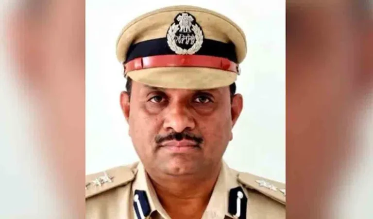 Karnataka-prisons-DIG-arres_V_jpg--816x480-4g