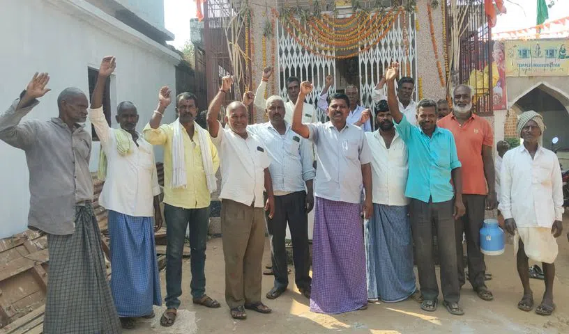 sugarcane-farmers_V_jpg--816x480-4g